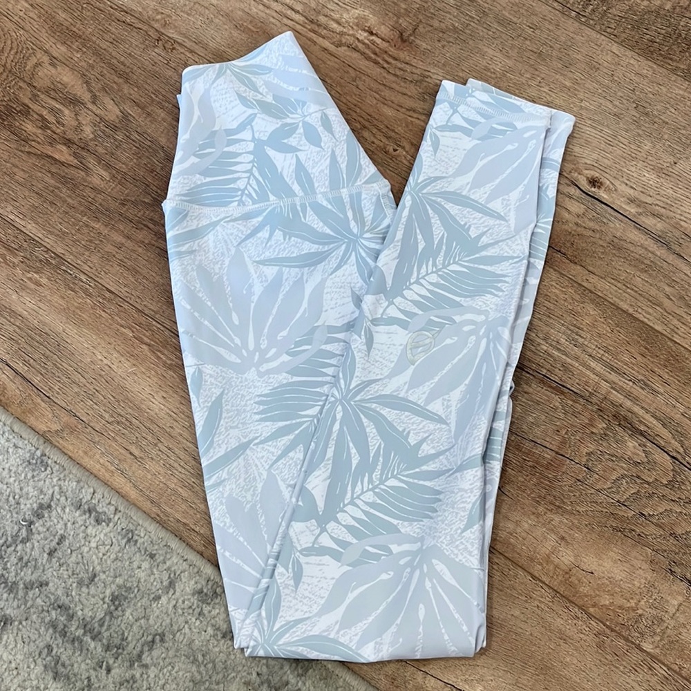 OG palm leaf ptula leggings